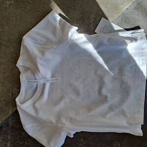 Lululemon classic fit cotton blend tee